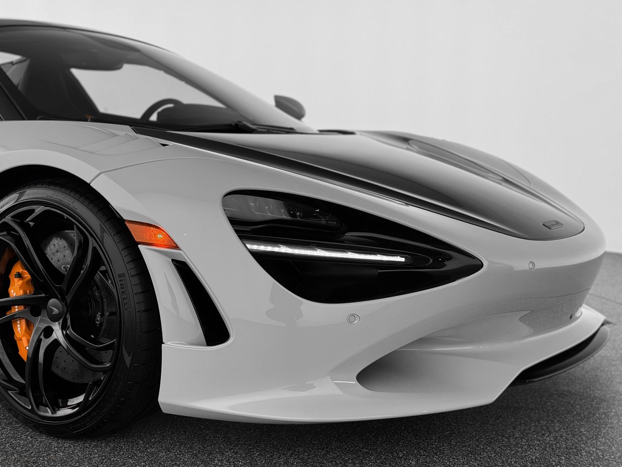 Used 2026 McLaren 750S Spider photo 37