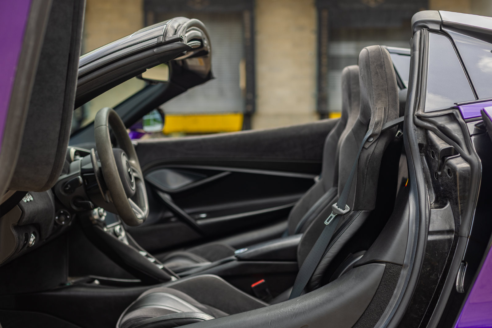 Used 2020 McLaren 720S Performance photo 12