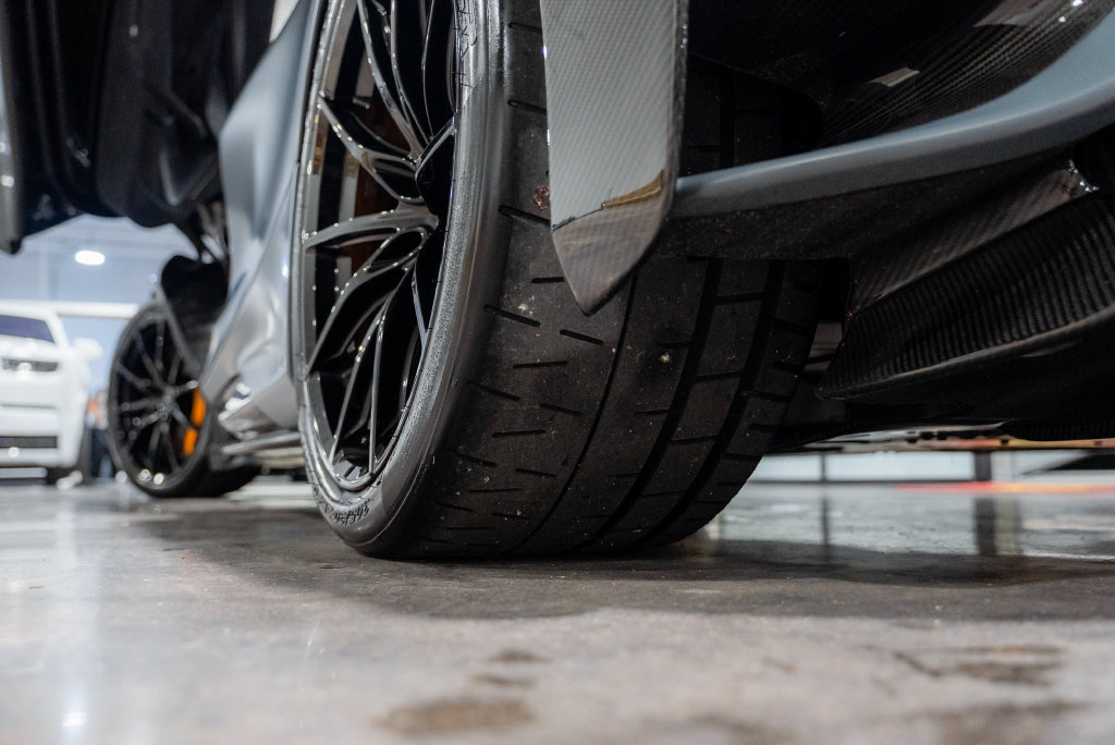 Used 2021 McLaren 765LT photo 77