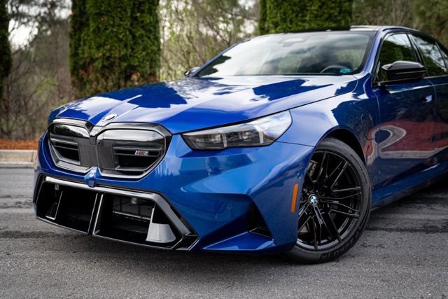 2025 BMW M5