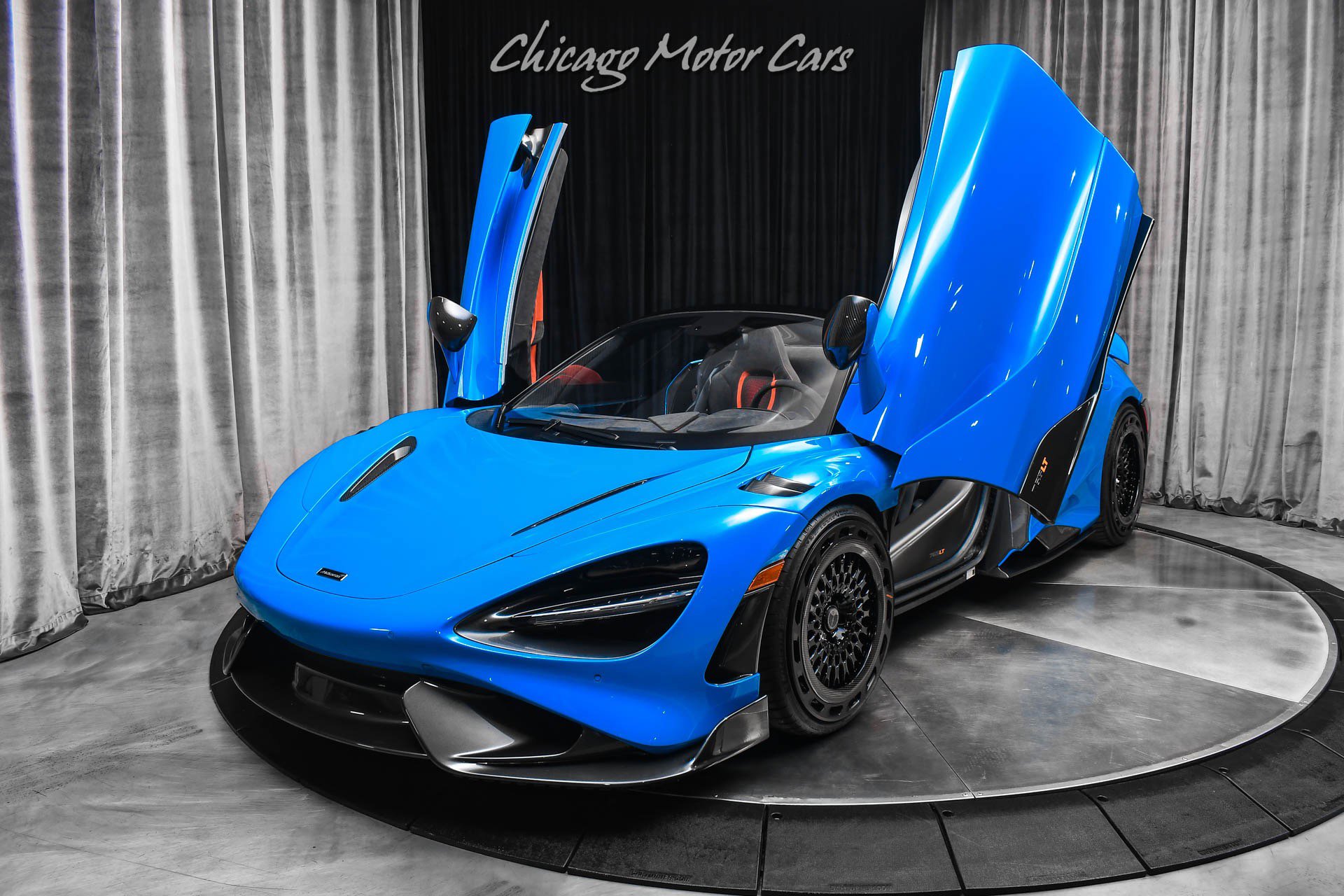 Used 2022 McLaren 765LT photo 31