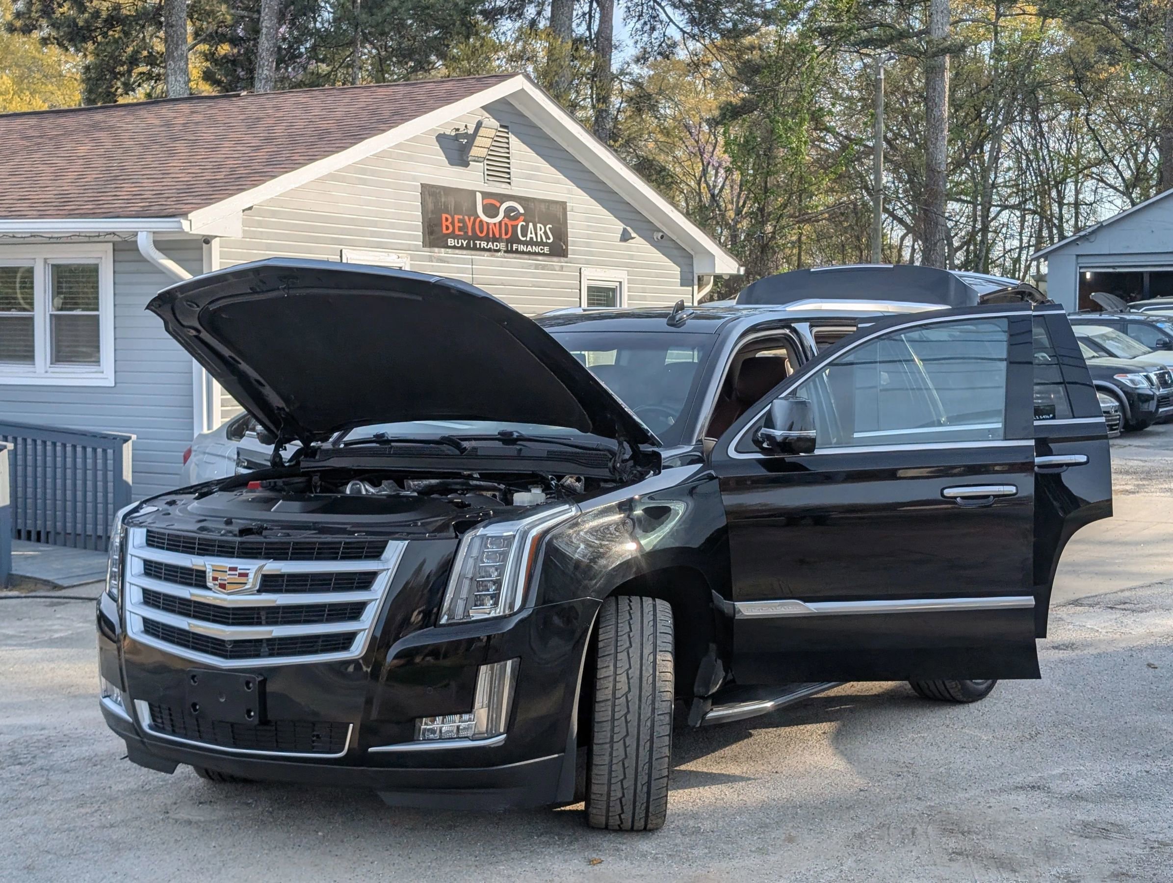 2016 Cadillac Escalade Luxury