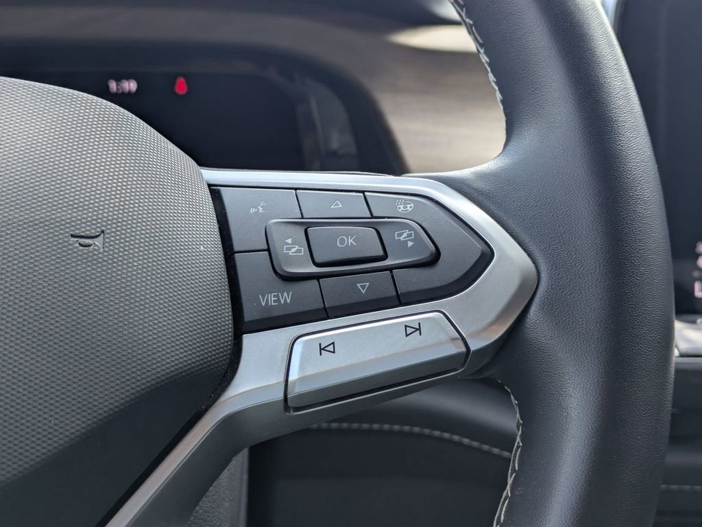 2025 Volkswagen Atlas SE