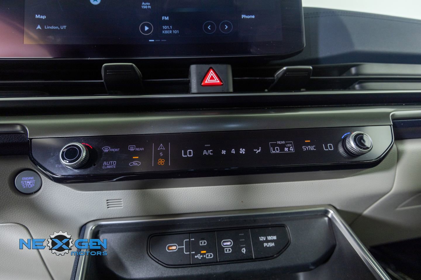 2025 Kia Carnival SX Prestige