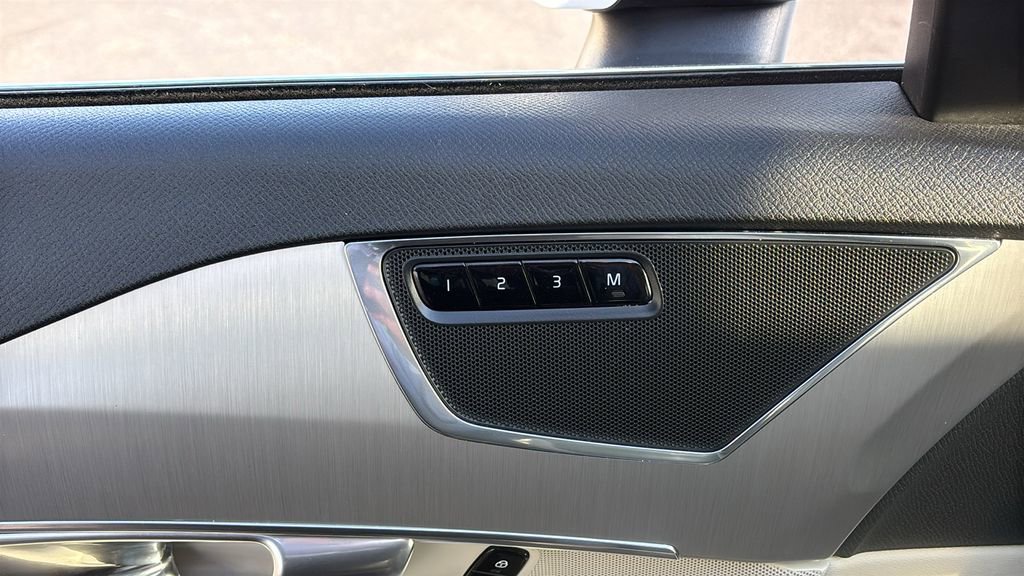 2023 Volvo Xc90 B5 Core