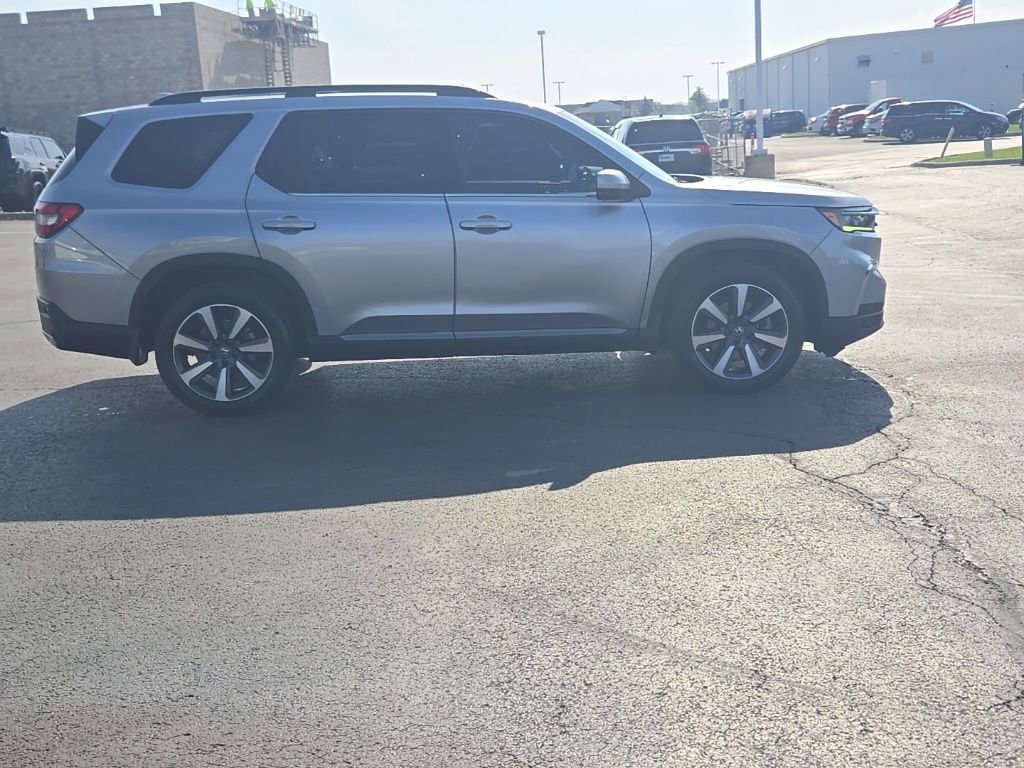 2024 Honda Pilot Touring