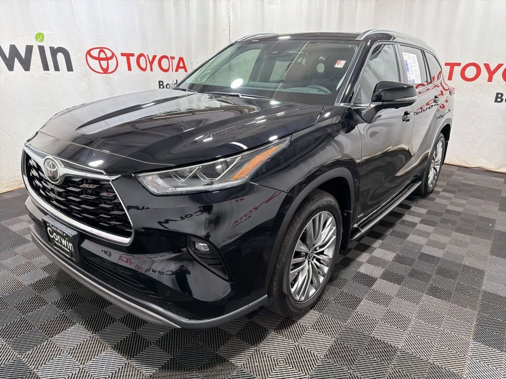 2026 Toyota Highlander Platinum