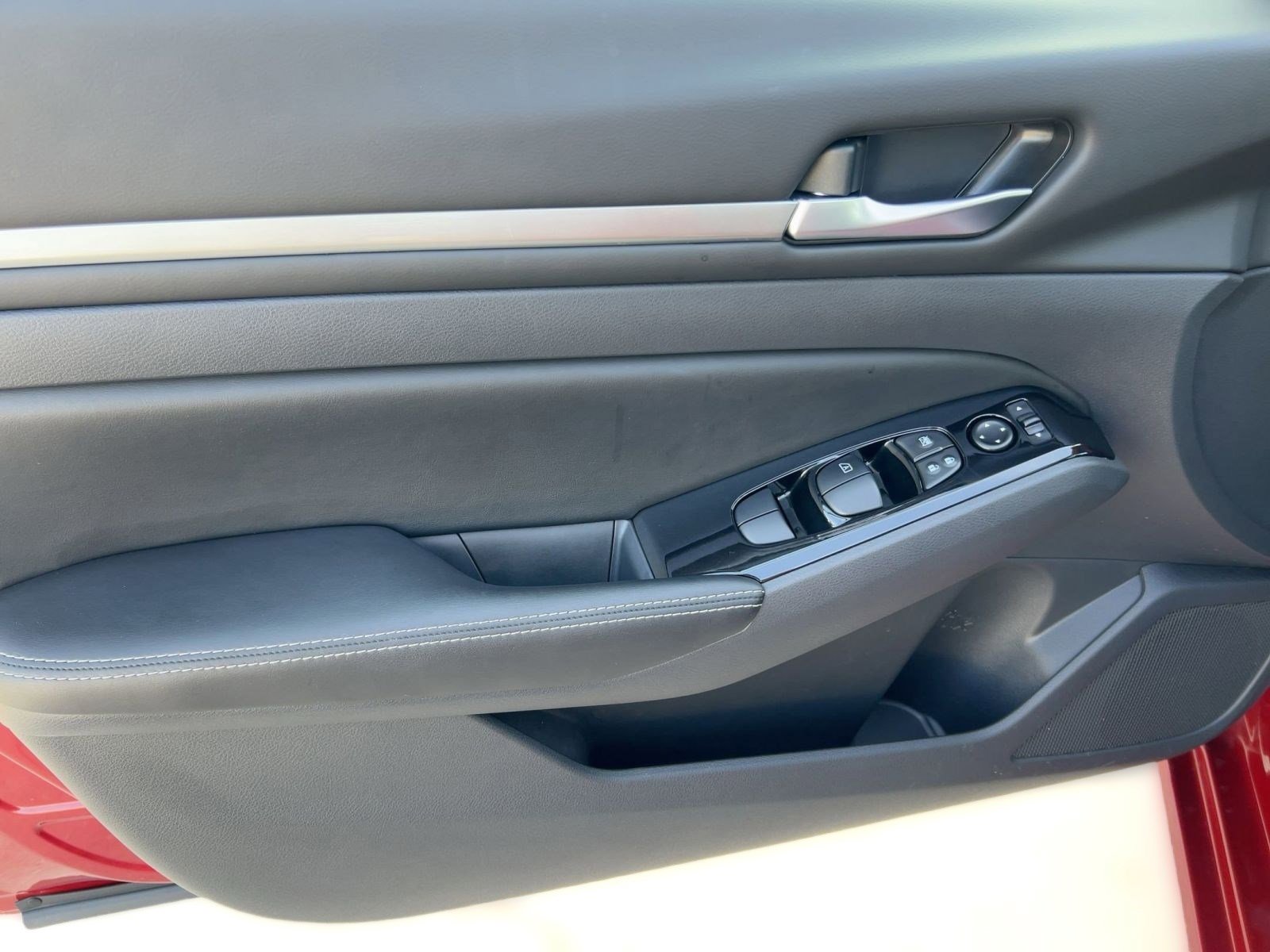 2025 Nissan Altima 2.5 SL