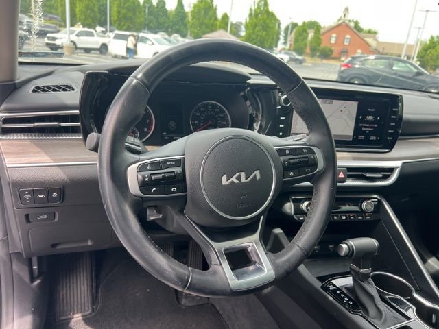 2023 Kia K5 EX