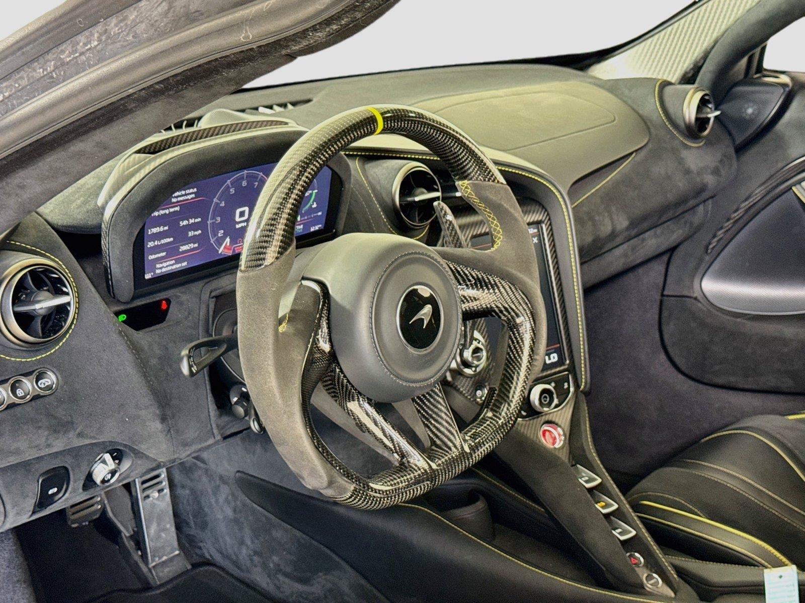 Used 2021 McLaren 720S Performance photo 15