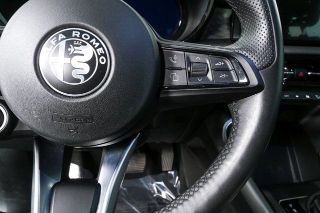 2024 Alfa Romeo Tonale Ti