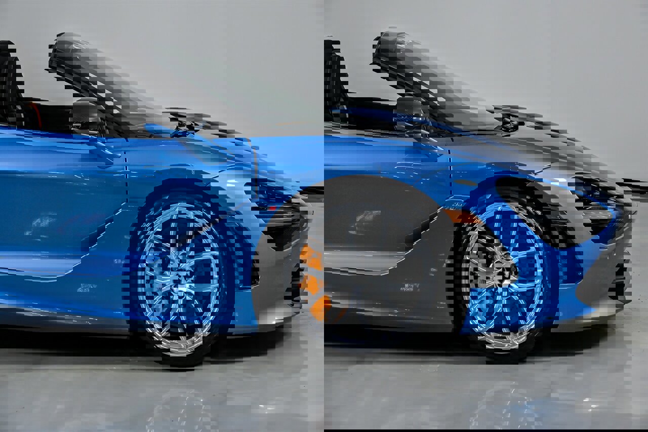 Used 2020 McLaren 720S Performance photo 16