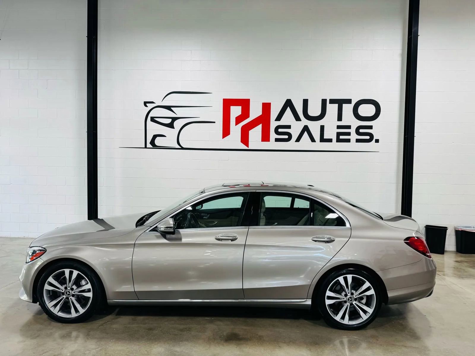 2019 Mercedes-Benz C-Class C 300