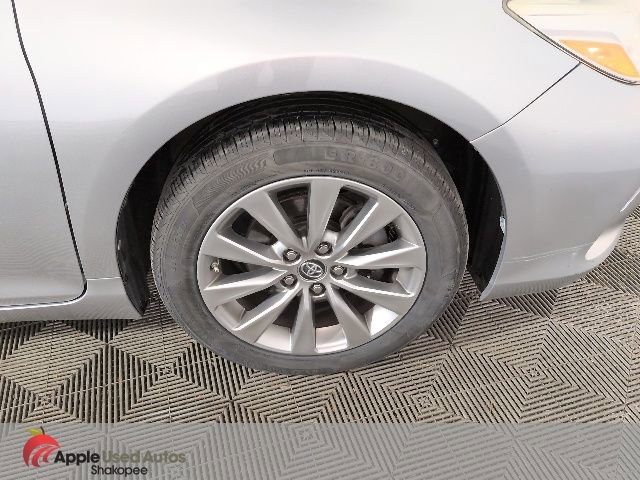 2016 Toyota Camry XLE