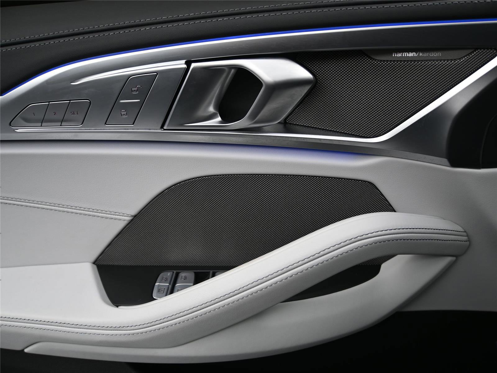 2025 BMW M8 Competition