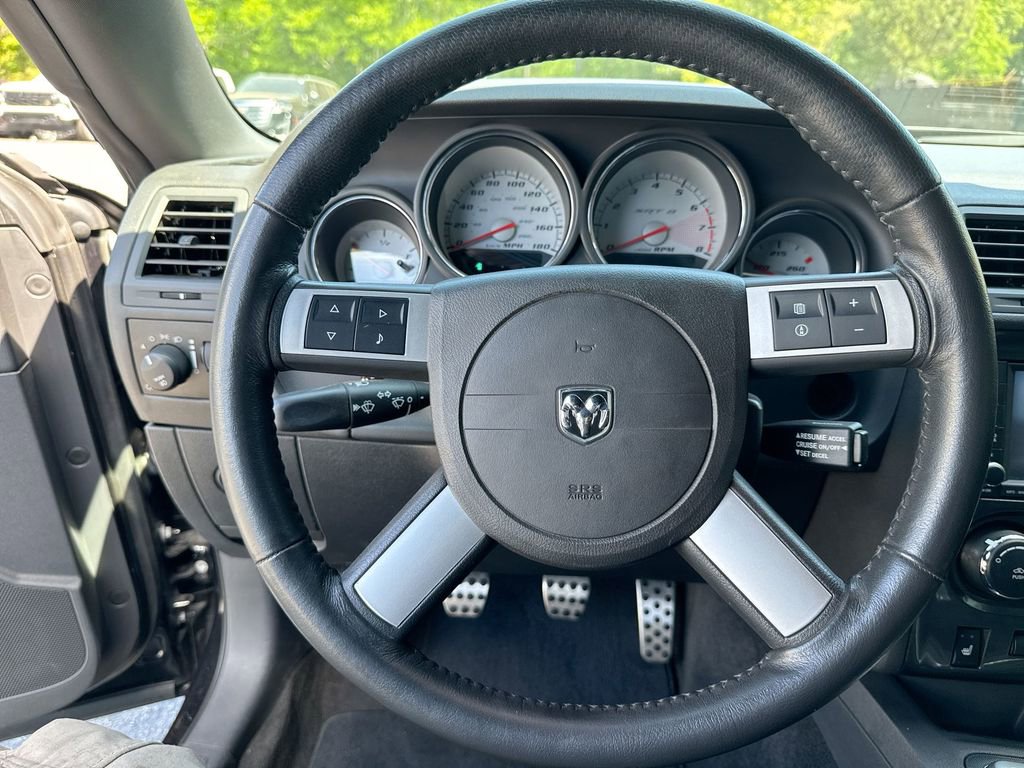 2010 Dodge Challenger SRT8