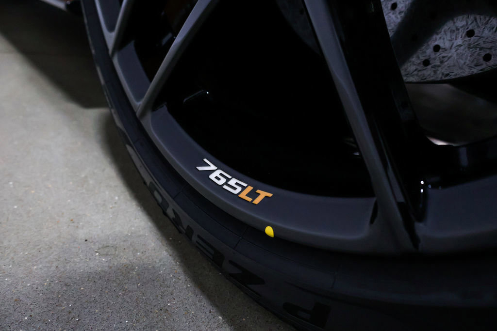 Used 2022 McLaren 765LT photo 87