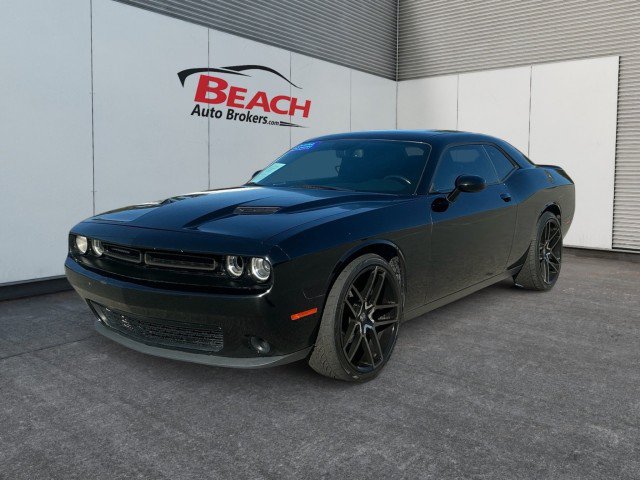 Used 2018 Dodge Challenger SXT