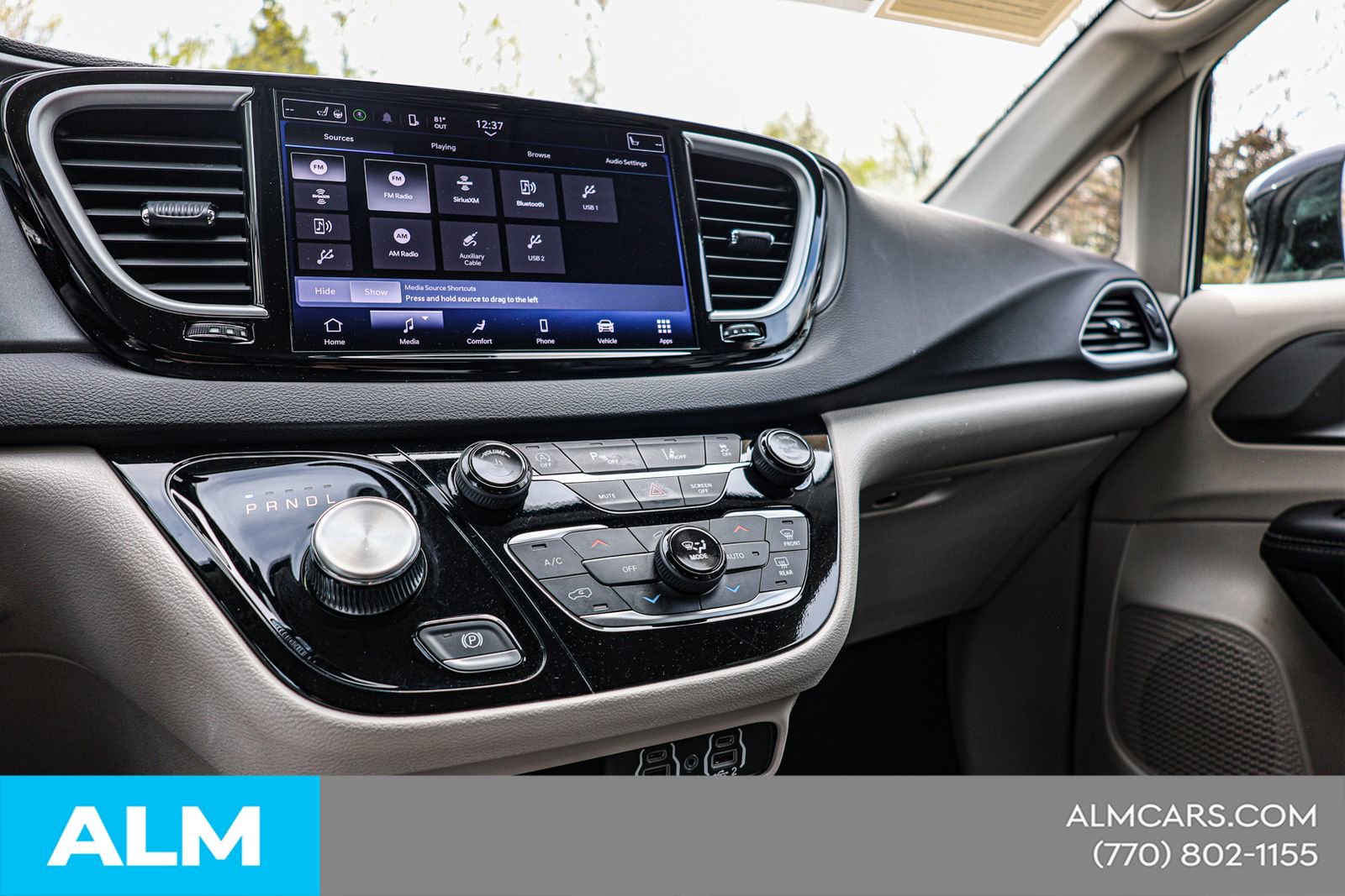 2024 Chrysler Pacifica Touring-L