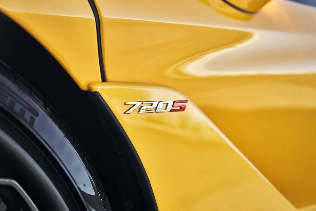 Used 2019 McLaren 720S photo 10