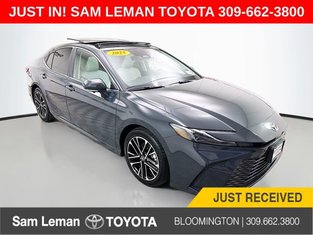 Used 2025 Toyota Camry XLE w/ Premium Plus Package