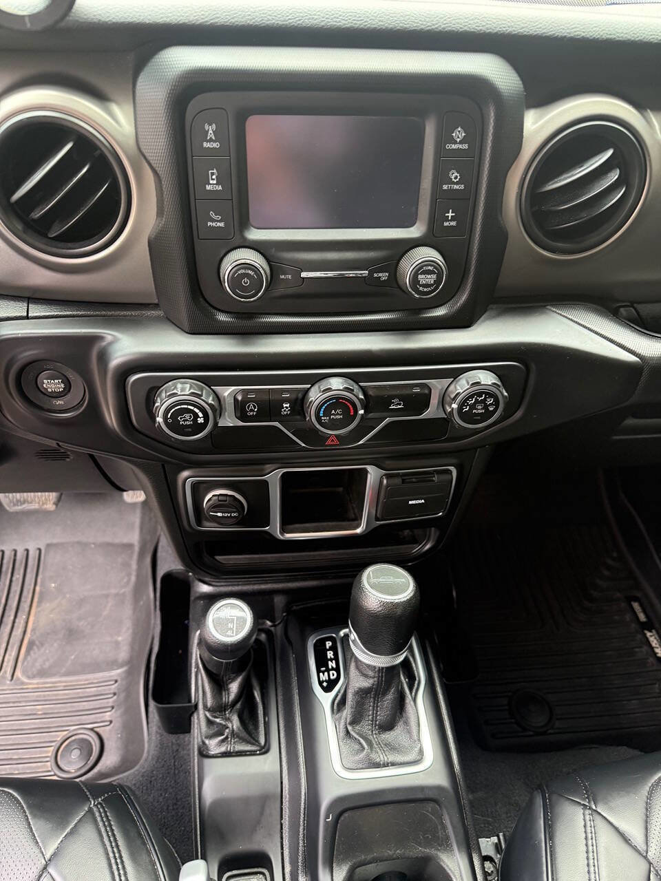 2020 Jeep Gladiator Sport