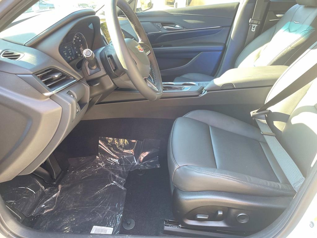 2025 Cadillac CT4 Premium Luxury