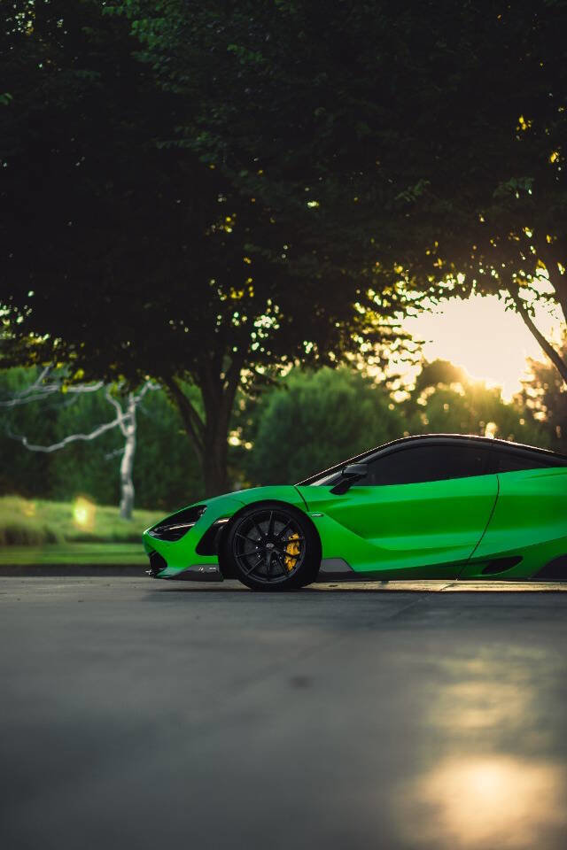 Used 2018 McLaren 720S Performance photo 15