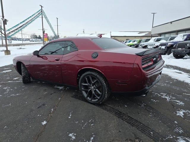2020 Dodge Challenger SXT