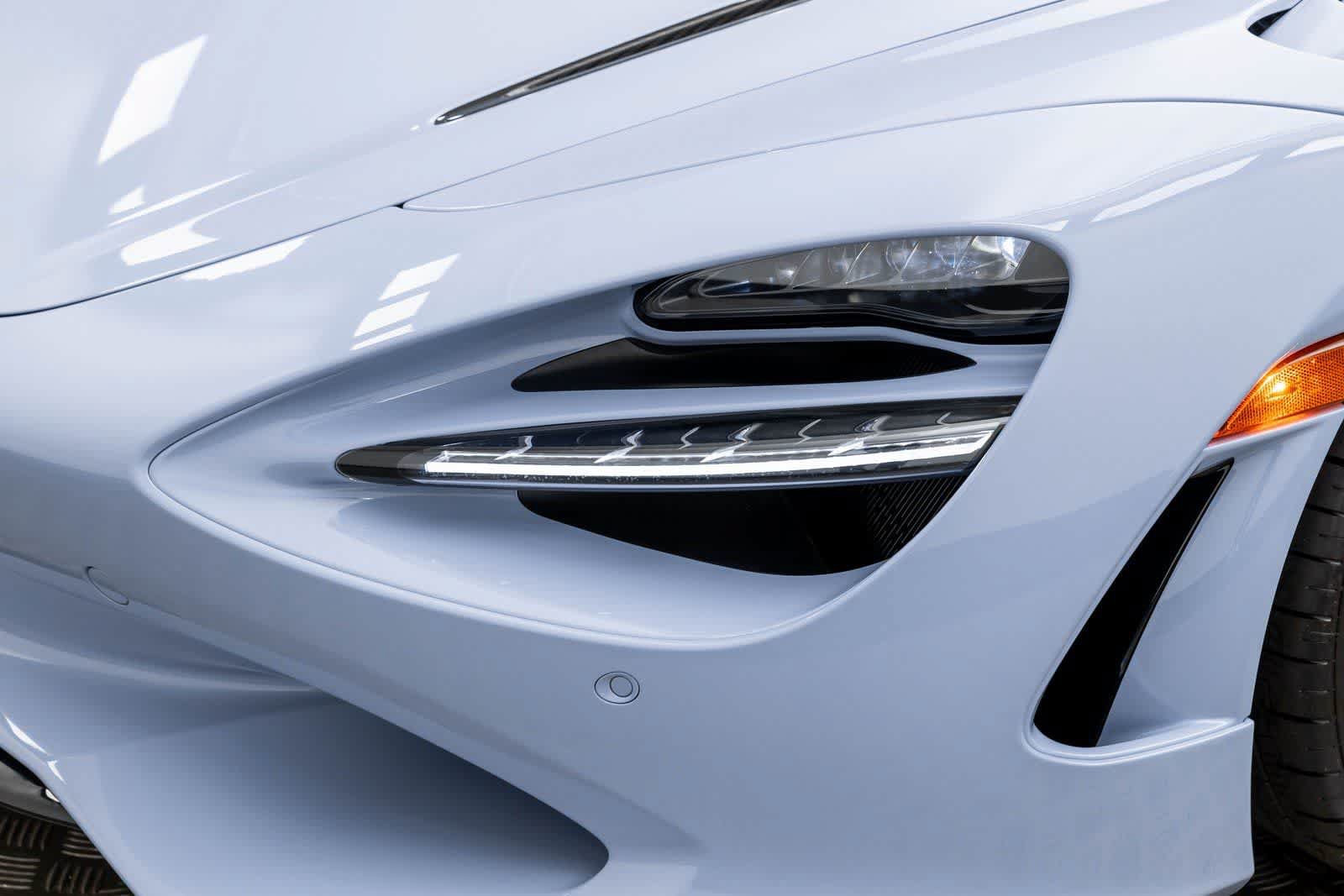 New 2026 McLaren 750S photo 47