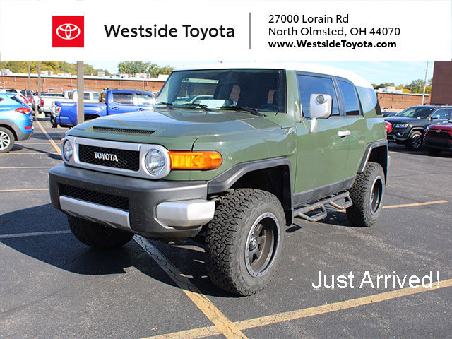 2014 Toyota FJ Cruiser Base