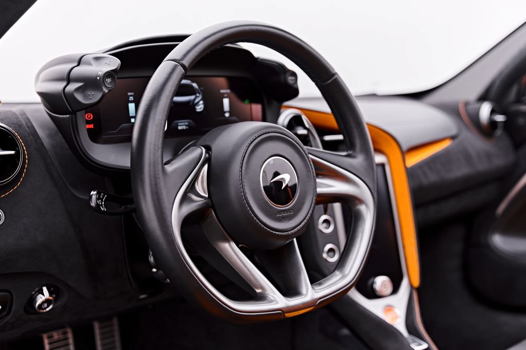 Used 2025 McLaren 750S Spider photo 58