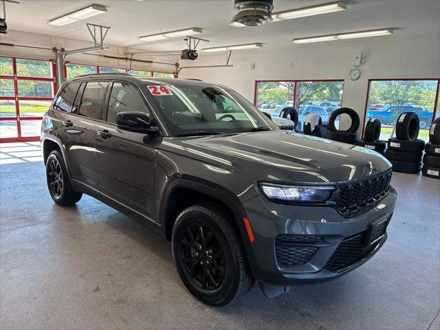 Certified 2024 Jeep Grand Cherokee Altitude