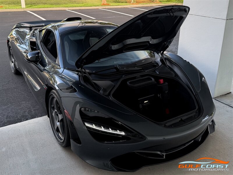 Used 2021 McLaren 720S Performance photo 38