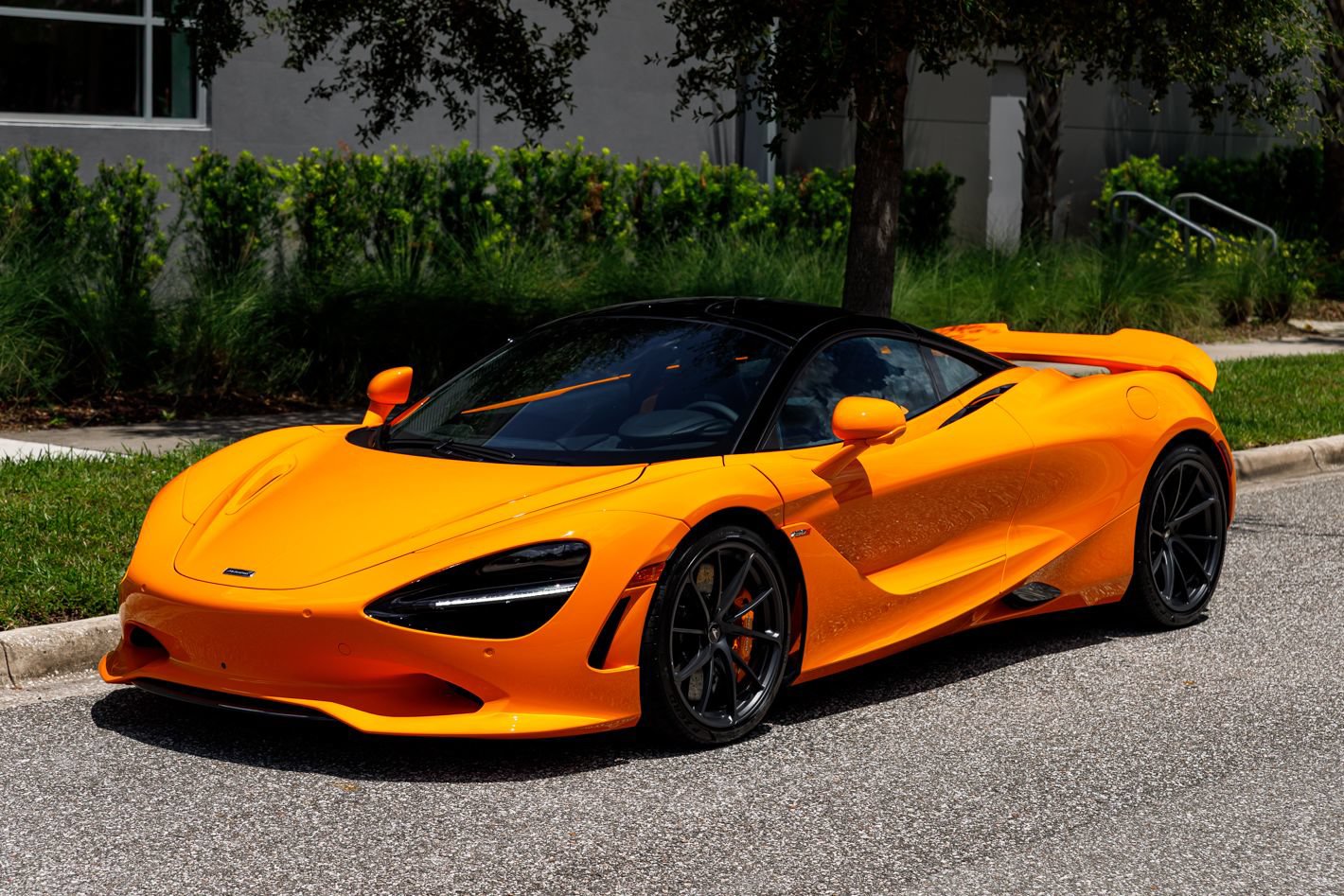 New 2027 McLaren 750S photo 20