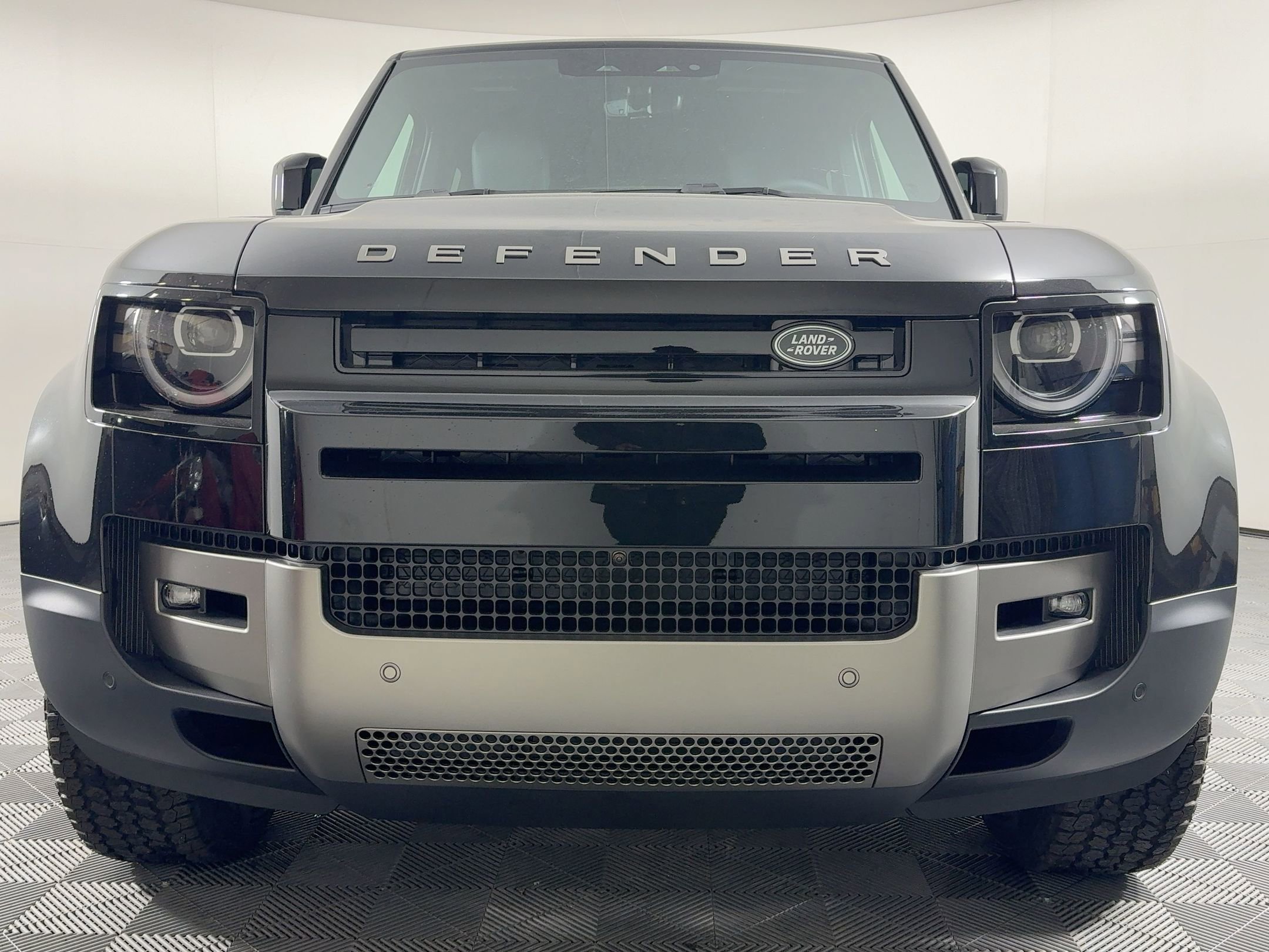 2026 Land Rover Defender 130 S