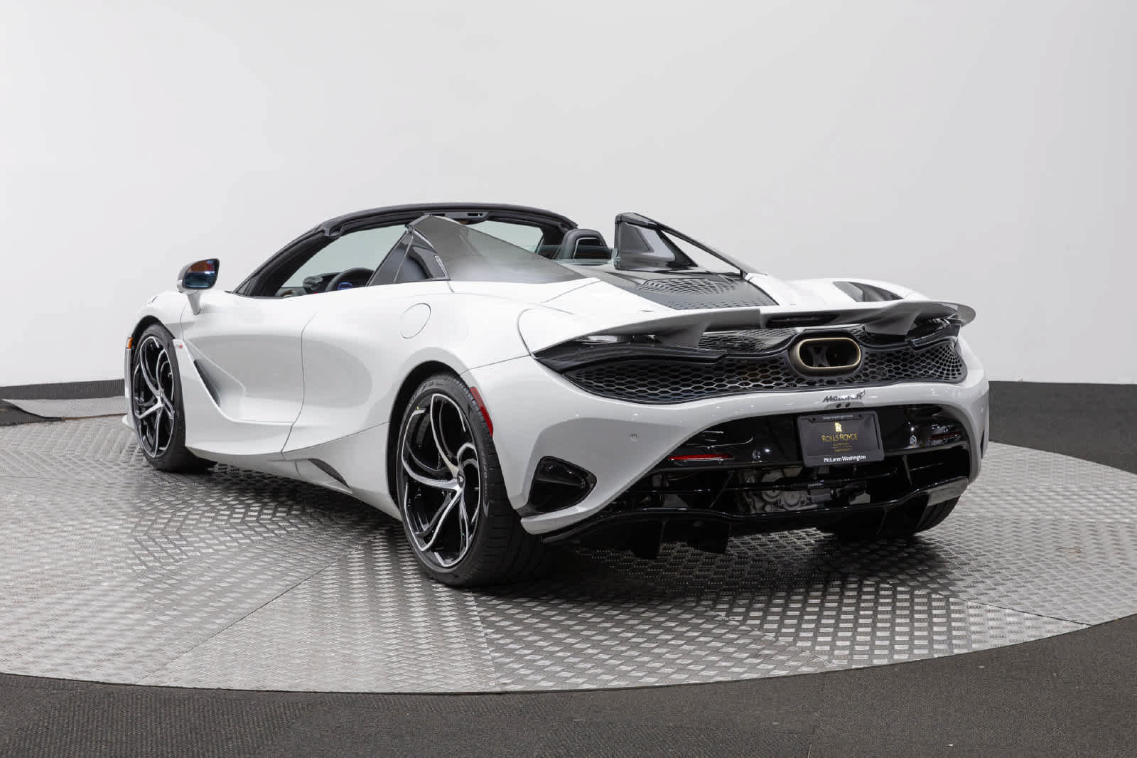 New 2027 McLaren 750S Spider 4