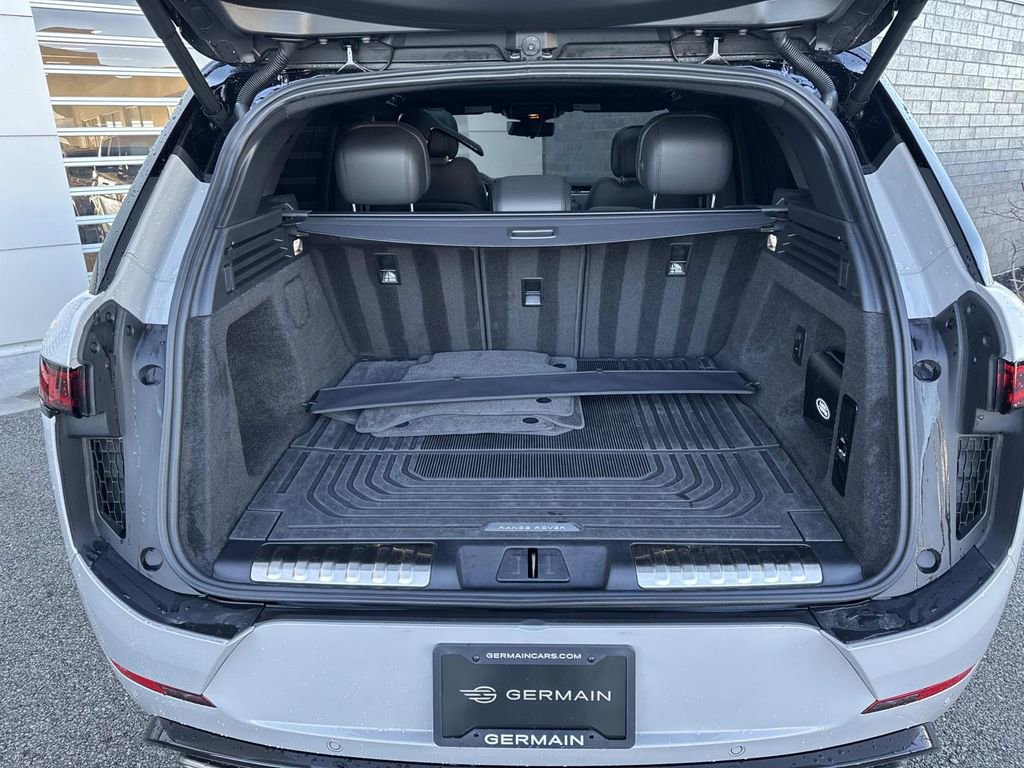 2025 Land Rover Range Rover Sport Dynamic SE