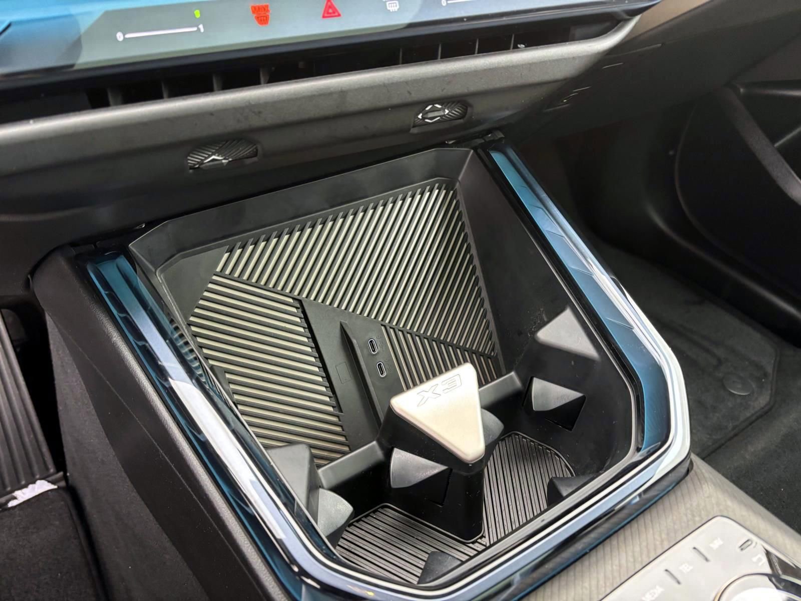 2025 BMW X3 xDrive30i