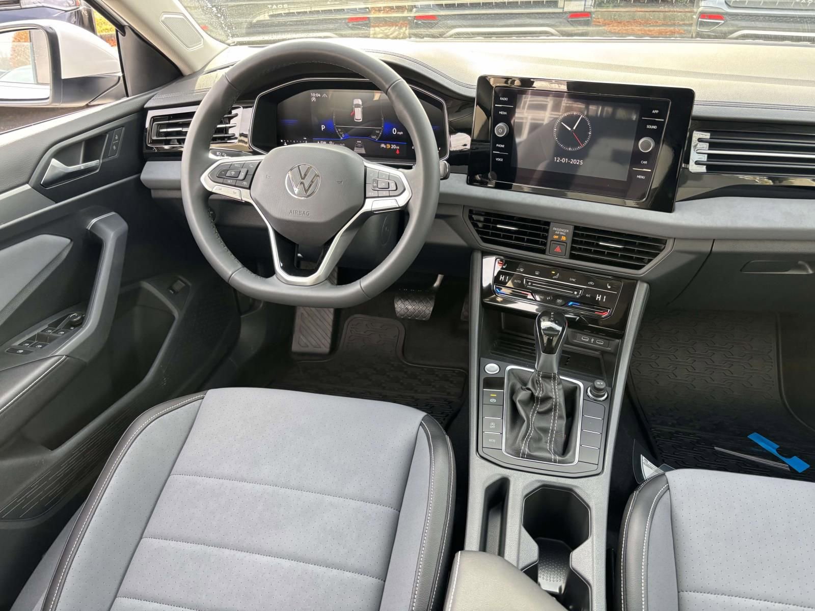 2026 Volkswagen Jetta SE