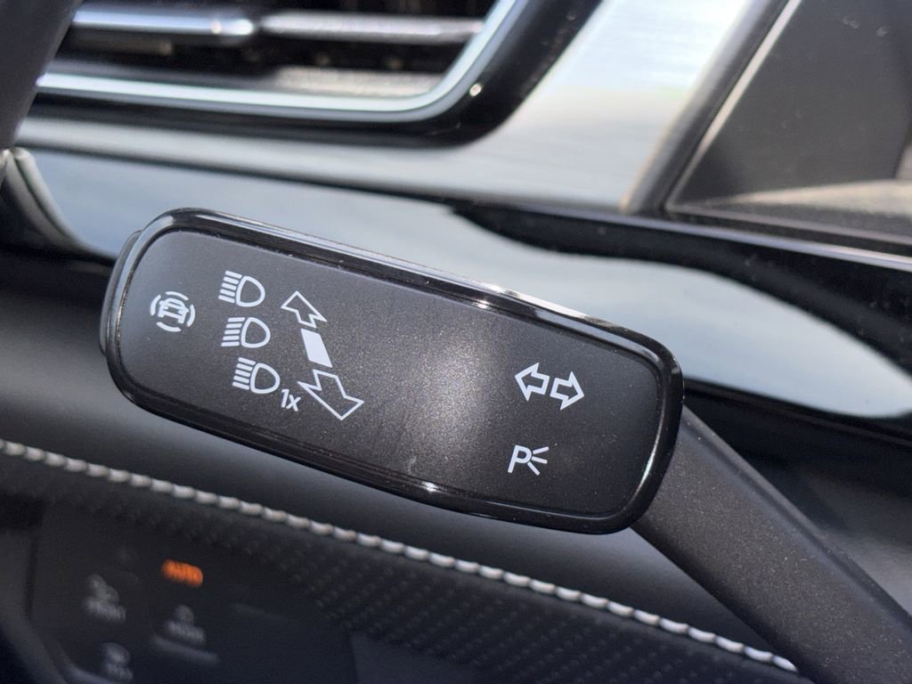 2024 Volkswagen Atlas Cross Sport SE