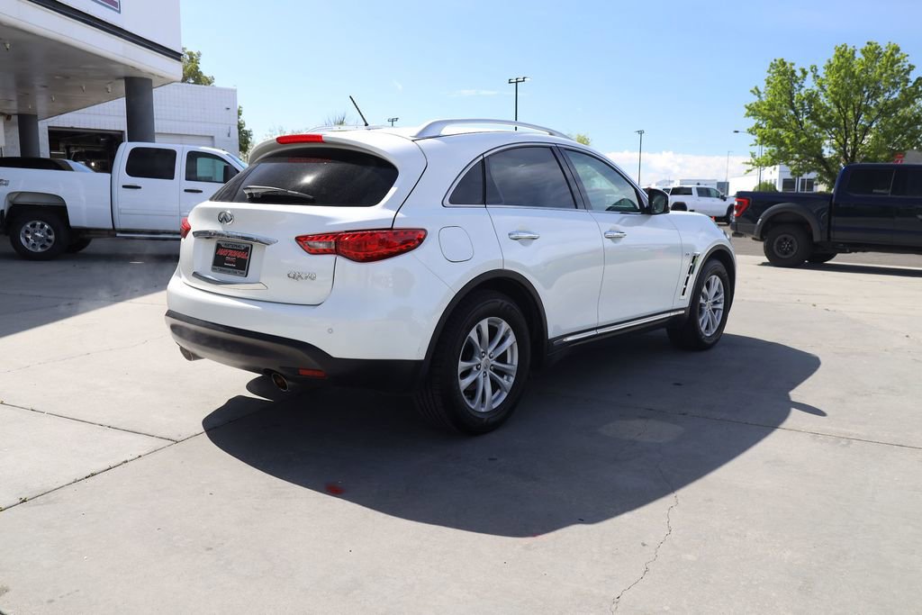 2017 INFINITI Qx70 AWD