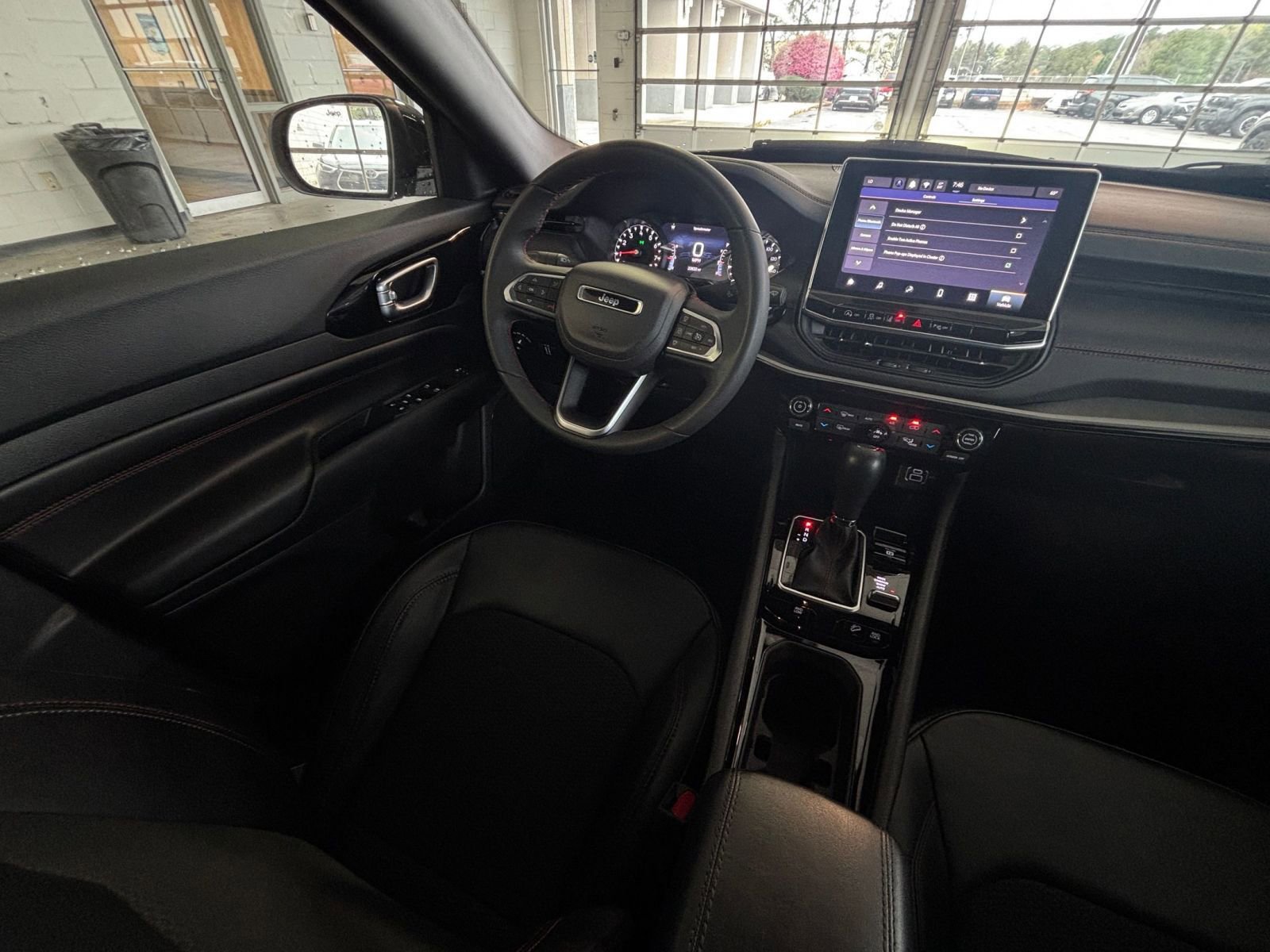 2025 Jeep Compass Trailhawk