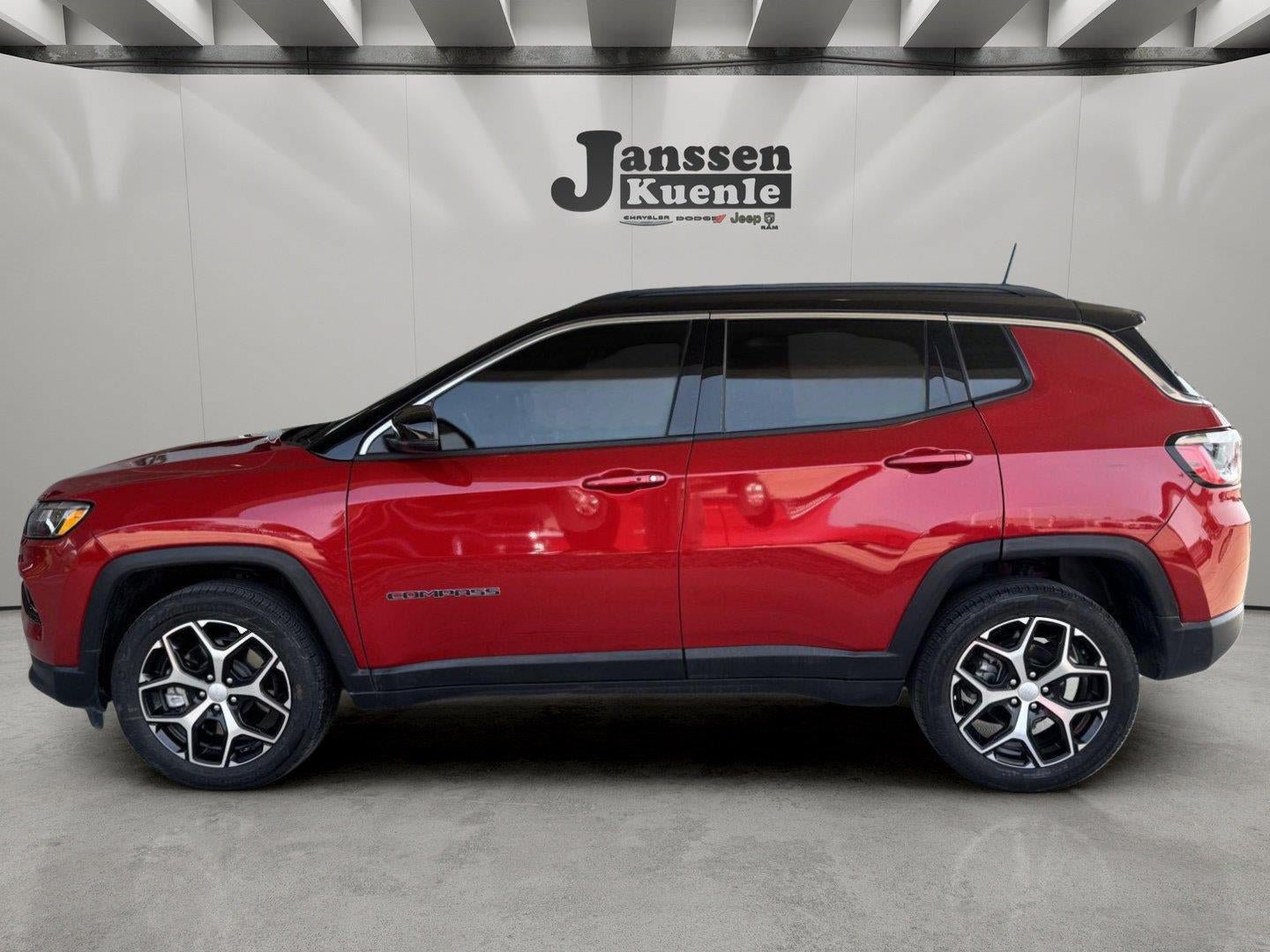 Used 2024 Jeep Compass Limited