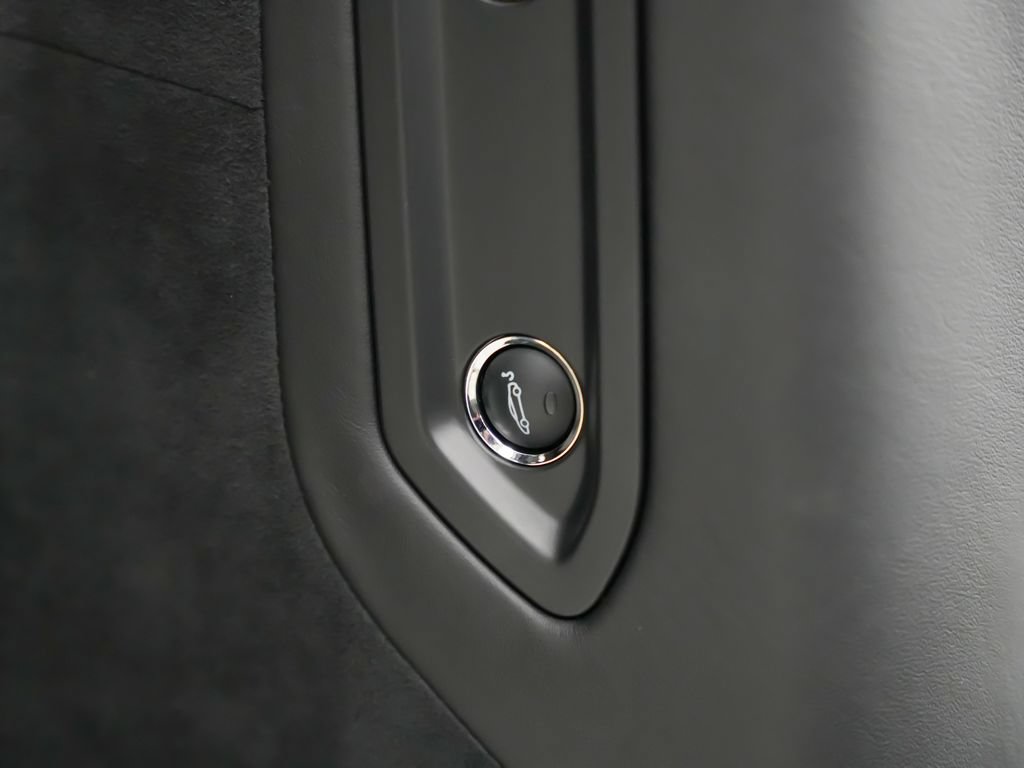 Used 2026 McLaren 750S Spider photo 19