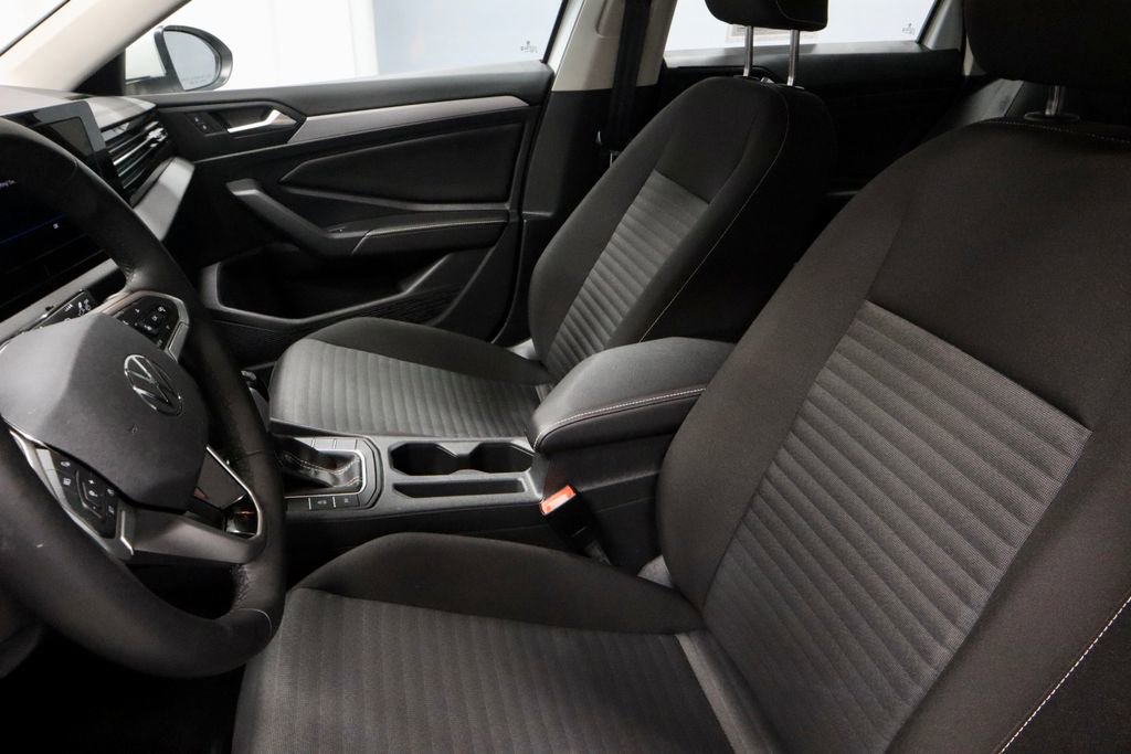 2025 Volkswagen Jetta S