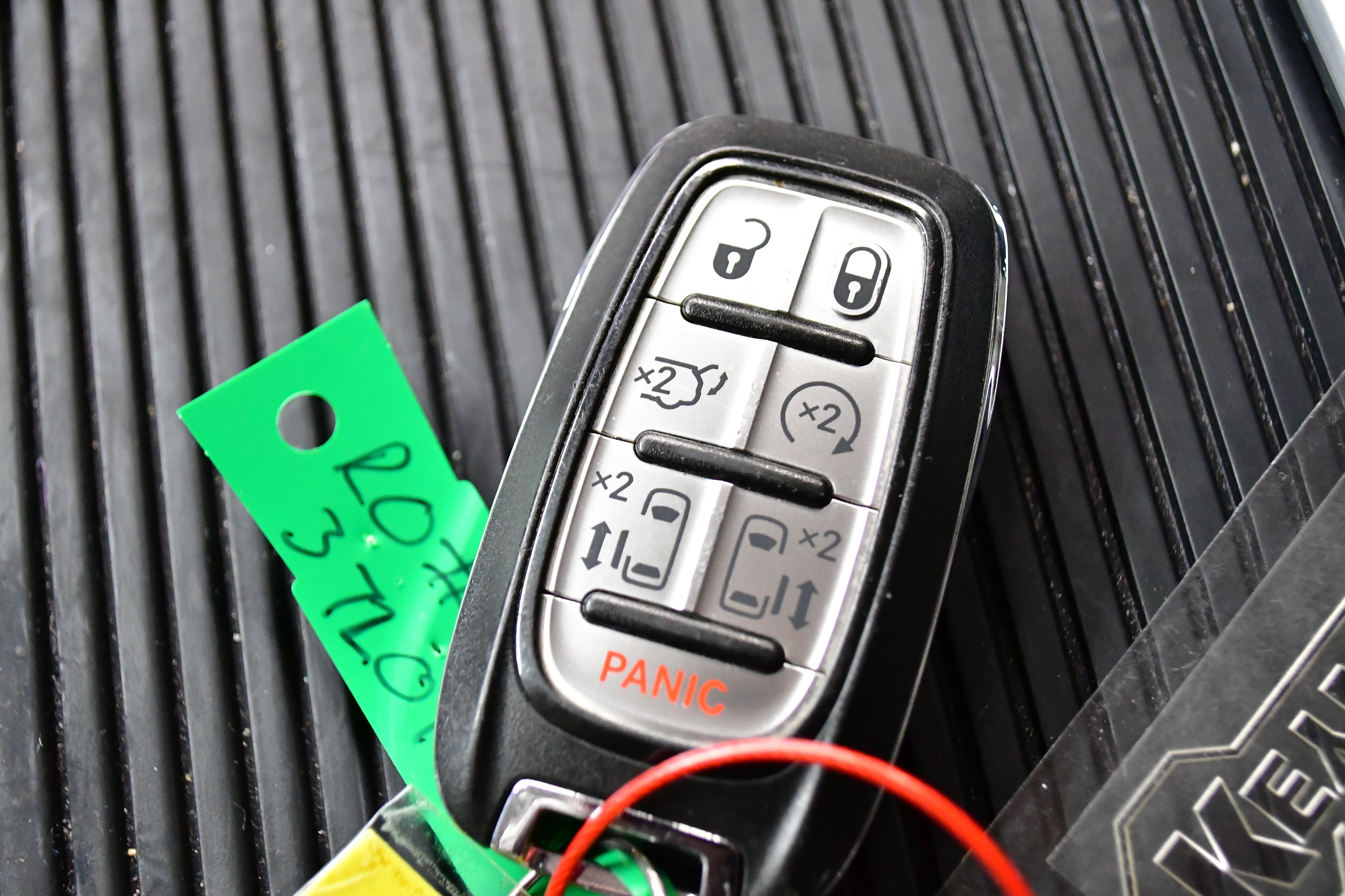 2023 Chrysler Pacifica Touring-L