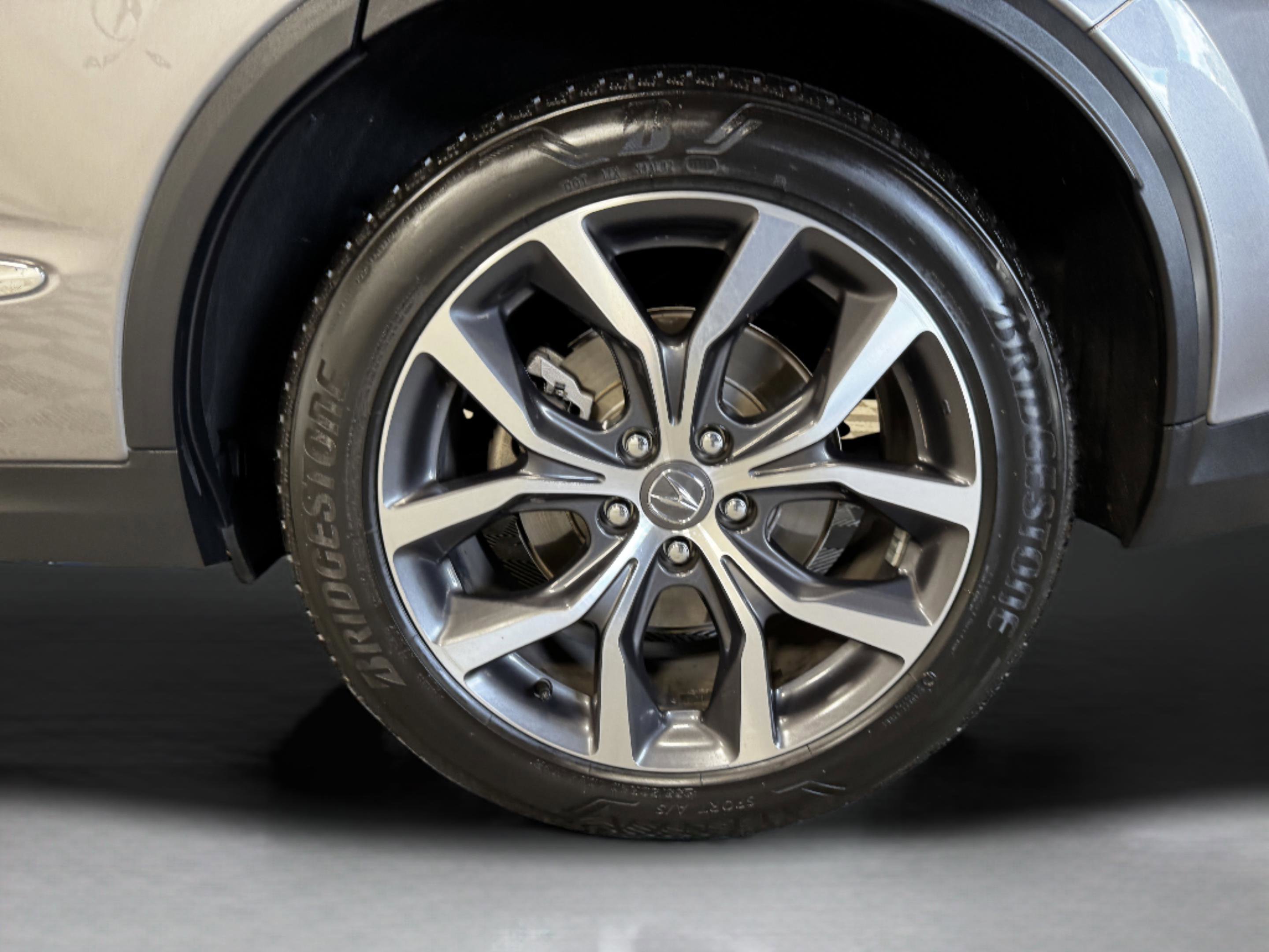 2023 Acura MDX FWD w/ Technology Package