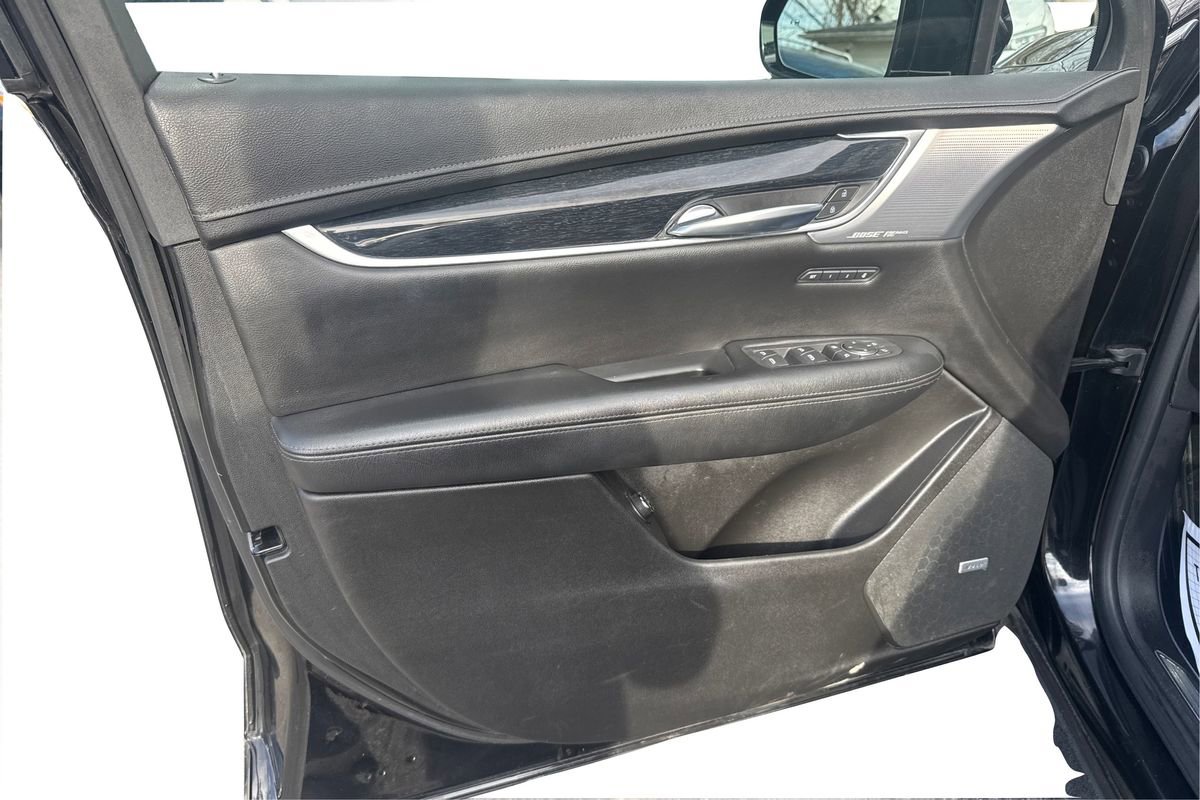 2020 Cadillac XT5 Premium Luxury