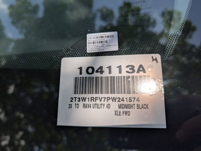 2023 Toyota RAV4 XLE